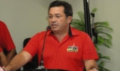 O senador Vital Filho é autor da emenda que a presidente vai vetar.